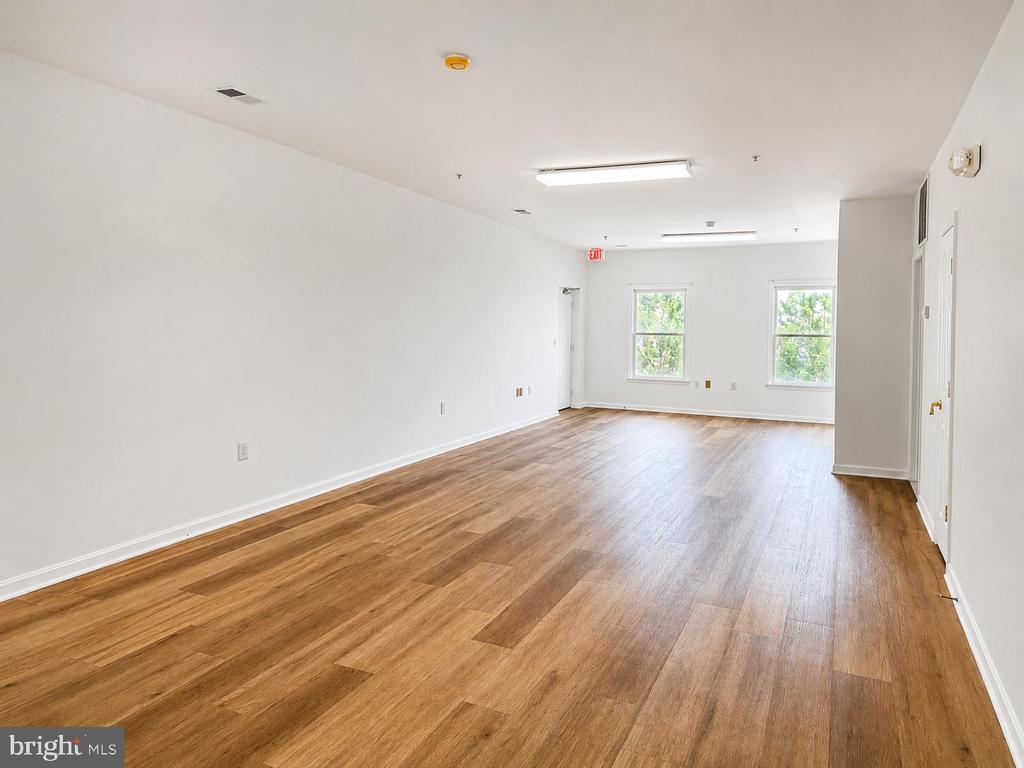 Commercial Lease in GAITHERSBURG 2