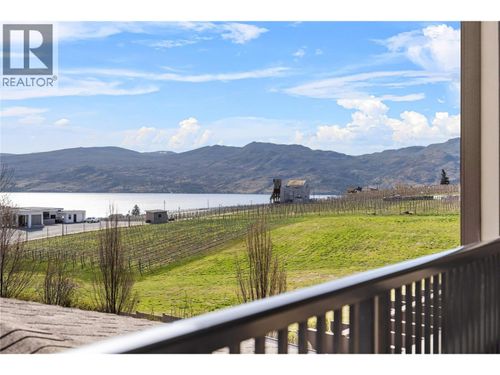 2213-3843 Brown Road, West Kelowna, BC, V4T2J3 | Card Image