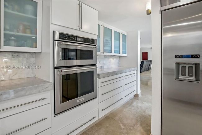 4050 Ne 25 Th Ave, House other with 3 bedrooms, 4 bathrooms and null parking in Lighthouse Point FL | Image 13
