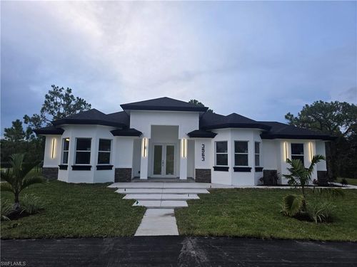 3563 56th Ave Ne, NAPLES, FL, 34120-7417 | Card Image