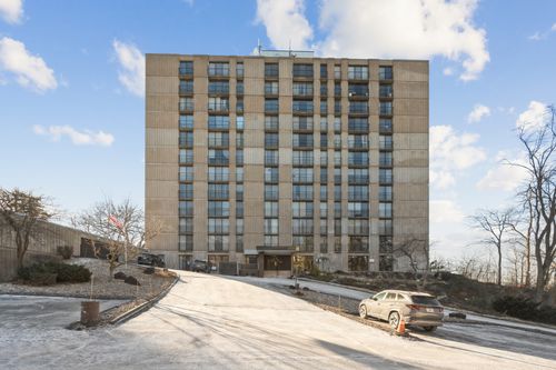 apt-11c-1800 7th St, East Moline, IL, 61244-2227 | Card Image