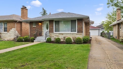 1927 N N 76th Ave, Elmwood Park, IL, 60707-3605 | Card Image
