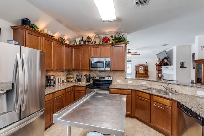 1201 Diablo Pass, House other with 4 bedrooms, 2 bathrooms and null parking in Haslet TX | Image 17