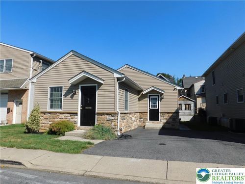 66 W Spruce St, BETHLEHEM, PA, 18018-2724 | Card Image