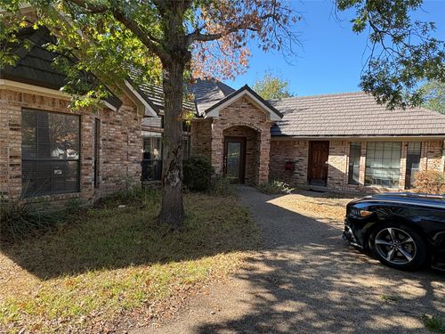 8909 Random Rd, Fort Worth, TX, 76179-2735 | Card Image
