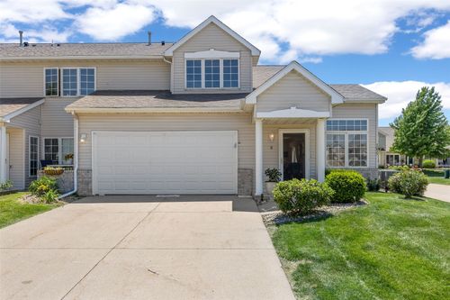 8-3035 English Glen Ct, Marion, IA, 52302-9191 | Card Image