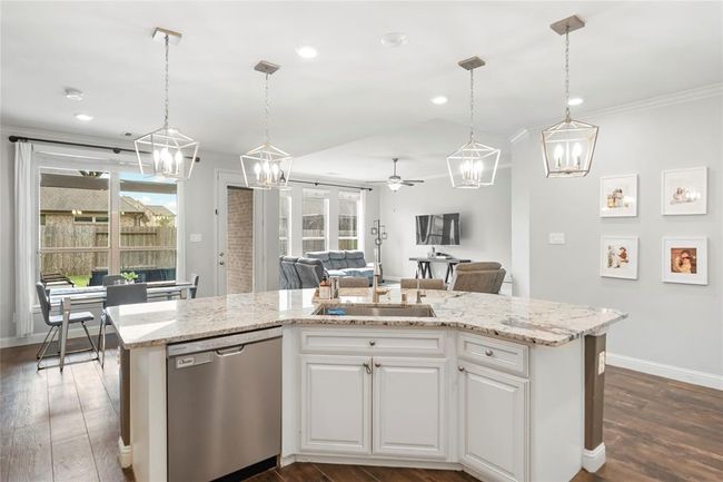2023 Aspen Point Ln, House other with 4 bedrooms, 3 bathrooms and 2 parking in Rosenberg TX | Image 15