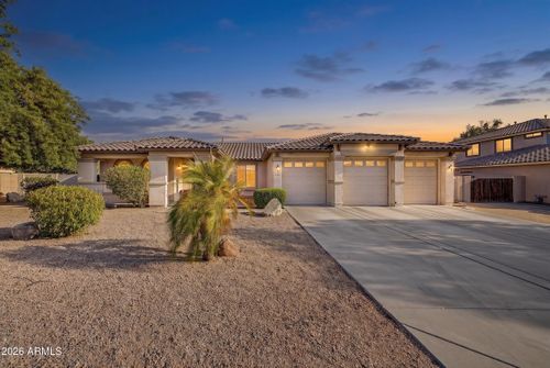 5111 W Gwen St, Laveen, AZ, 85339-7183 | Card Image