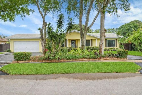1480 Sw 66th Ter, Plantation, FL, 33317-5132 | Card Image