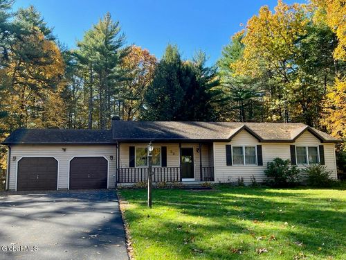 32 Linette Lane, Queensbury, NY, 12804 | Card Image
