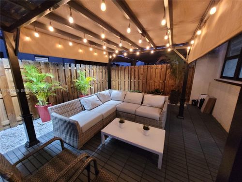 7855 Nw 105th Ave, Doral, FL, 33178-4077 | Card Image