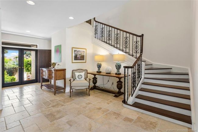 6549 South Marina Way, Townhouse with 4 bedrooms, 4 bathrooms and 2 parking in Stuart FL | Image 6