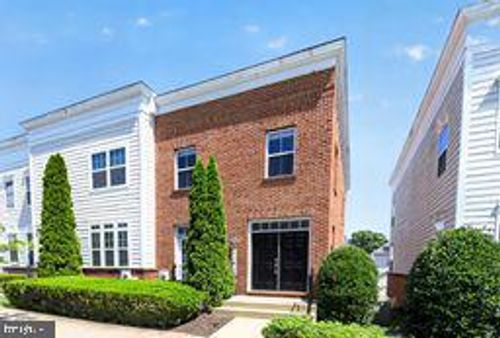 11612 Leesborough Cir, SILVER SPRING, MD, 20902-2890 | Card Image