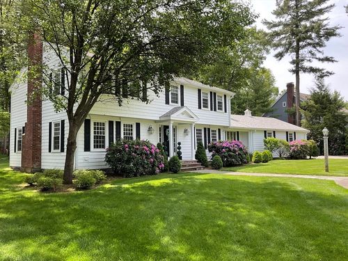 57 Brierbrook St, Milton, MA, 02186-5207 | Card Image