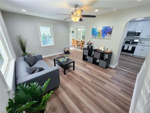 7703 Nesbitt Dr, Norfolk, VA, 23505-2031 | Card Image