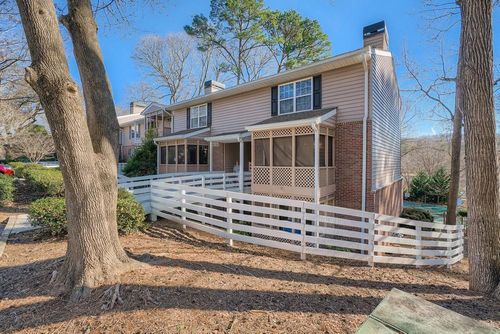 271 Quail Run, Roswell, GA, 30076-3173 | Card Image