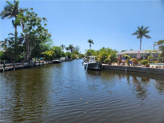 APT-6 - 2840 Shoreview Dr, Condo with 2 bedrooms, 1 bathrooms and null parking in NAPLES FL | Image 10