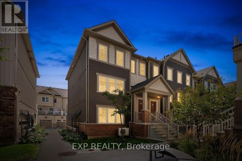 83-2500 Hill Rise Crt, Oshawa, ON, L1L0M6 | Card Image