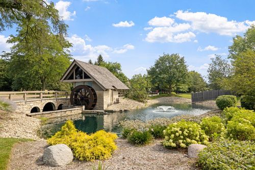 apt-201f-1140 Old Mill Rd, Hinsdale, IL, 60521-3577 | Card Image