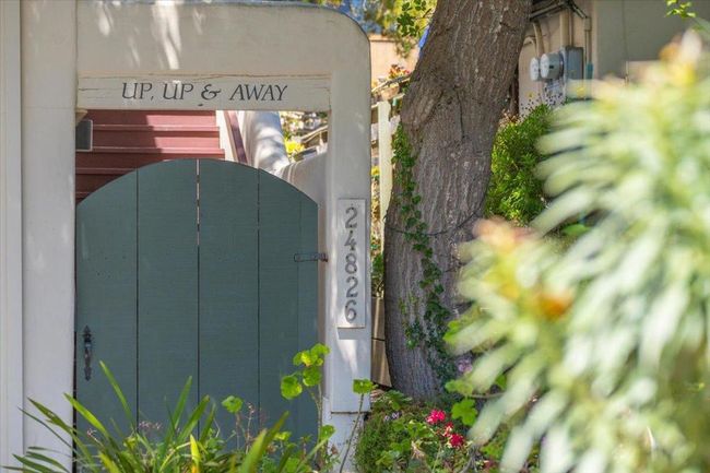 24826 Santa Fe St, House other with 3 bedrooms, 2 bathrooms and 2 parking in Carmel CA | Image 6