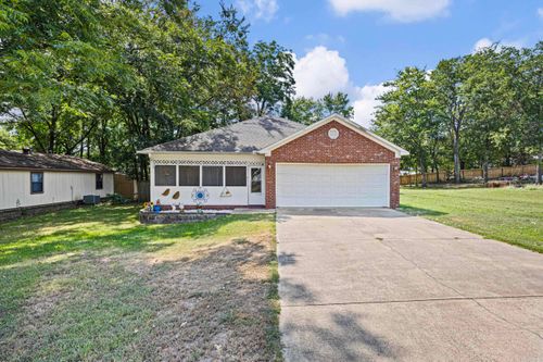 304 Ola St, Morrilton, AR, 72110-3900 | Card Image