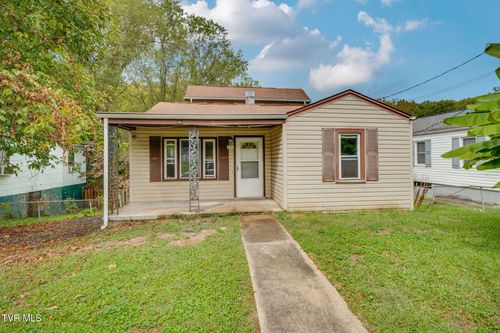 2909 Bay St, Bristol, TN, 37620-3403 | Card Image