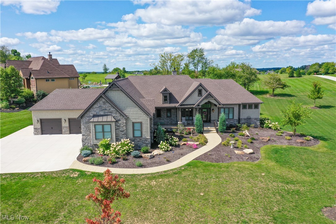 Hearth Hill Ln, Wadsworth, OH 44281