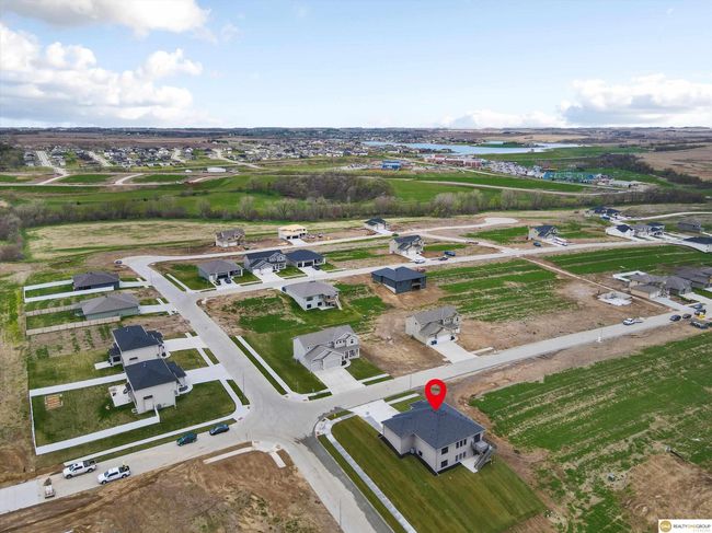 10901 N 161 St St, House other with 5 bedrooms, 4 bathrooms and 3 parking in Bennington NE | Image 45