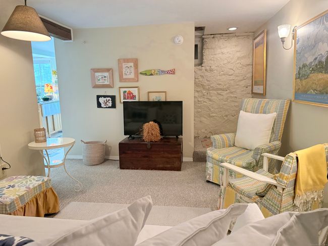 137 Main St, House other with 3 bedrooms, 2 bathrooms and 3 parking in Chester CT | Image 31
