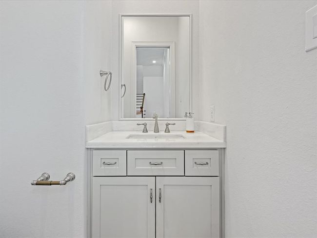 1110 W 12 Th St, House other with 3 bedrooms, 4 bathrooms and 2 parking in Houston TX | Image 12