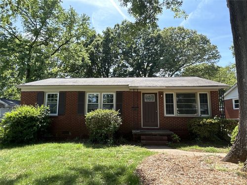 4820 Charleston Dr, Charlotte, NC, 28212-5517 | Card Image