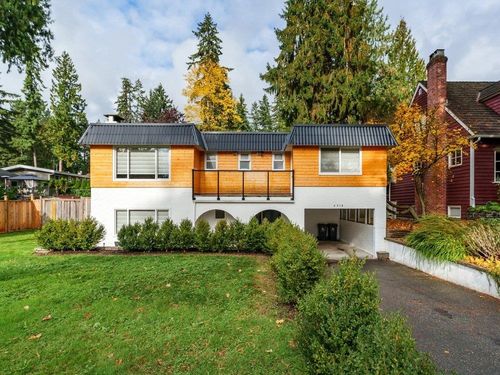 2518 Swinburne Ave, North Vancouver, BC, V7H1L5 | Card Image