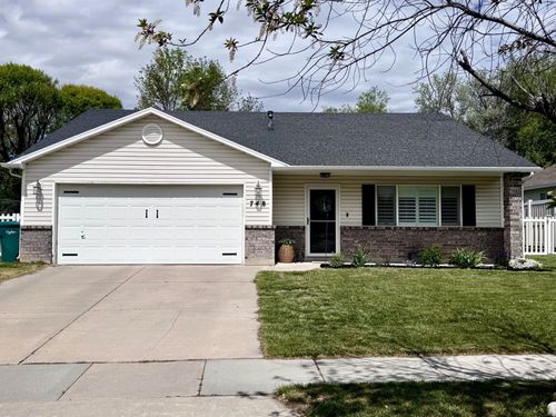 748 E 1500 N, Ogden, UT, 84404-7733 | Card Image