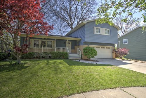 4636 Lawson Dr, Decatur, IL, 62526-1132 | Card Image