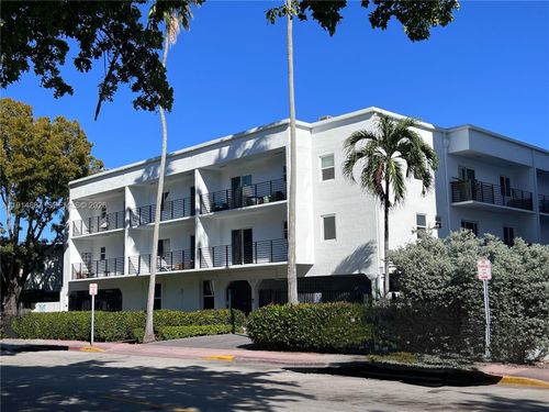 apt-202-1033 Lenox Ave, Miami Beach, FL, 33139-4801 | Card Image