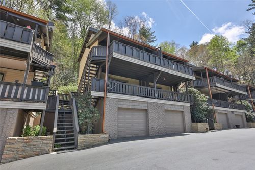 b-145 Hawks Nest Ln, Highlands, NC, 28741-8989 | Card Image