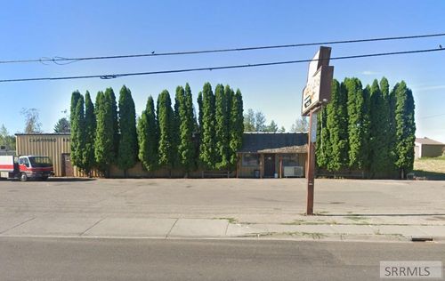 2627 W Broadway St, Idaho Falls, ID, 83402-5504 | Card Image