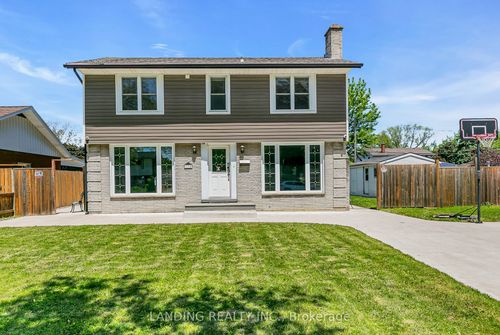 {{alt}} | Card Image