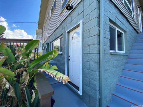1-1905 Naio St, Honolulu, HI, 96817-2090 | Card Image