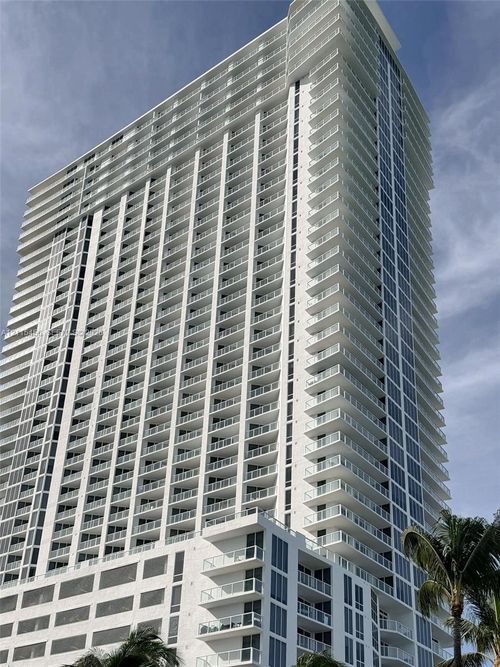 3101-16699 Collins Ave, Sunny Isles Beach, FL, 33160 | Card Image