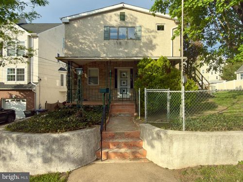 422 W 6th Ave, CONSHOHOCKEN, PA, 19428-1684 | Card Image