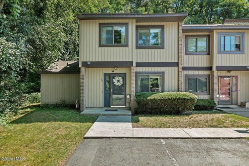 132 Point Of Woods Dr, Albany, NY, 12203-5311 | Card Image