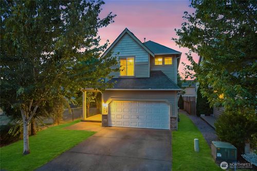 17416 91st Avenue Ct E, Puyallup, WA, 98375-9611 | Card Image