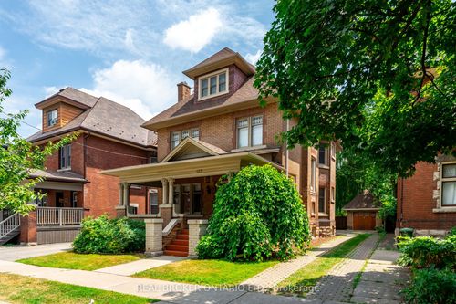4-137 Sherman Ave S, Hamilton, ON, L8M2R1 | Card Image