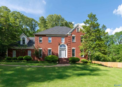 705 Arrowhead Vlg, Winfield, AL, 35594-5513 | Card Image