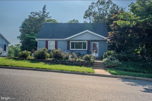 102 Spring St, BRIDGETON, NJ, 08302-1637 | Card Image