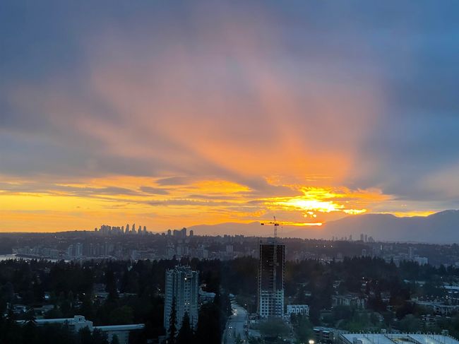 3702 - 9887 Whalley Blvd, Condo with 3 bedrooms, 2 bathrooms and 1 parking in Surrey BC | Image 20