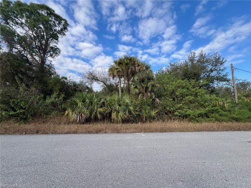 2319 Fitch Ave, ALVA, FL, 33920 | Card Image