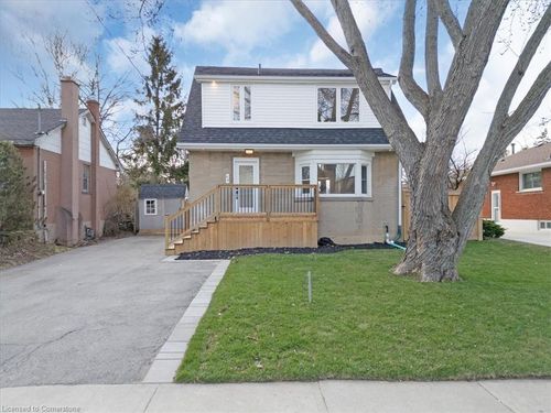94 W 32nd St, Hamilton, ON, L9C5G9 | Card Image