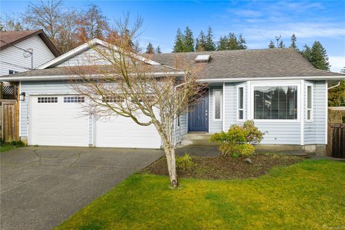 1674 Aspen Way, Campbell River, BC, V9W7B7 | Card Image